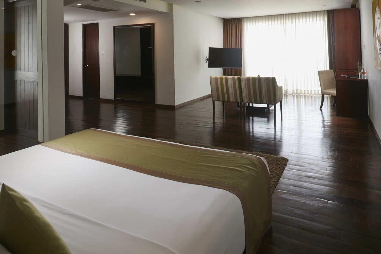Citrus Waskaduwa Hotel Bentota Bagian luar foto