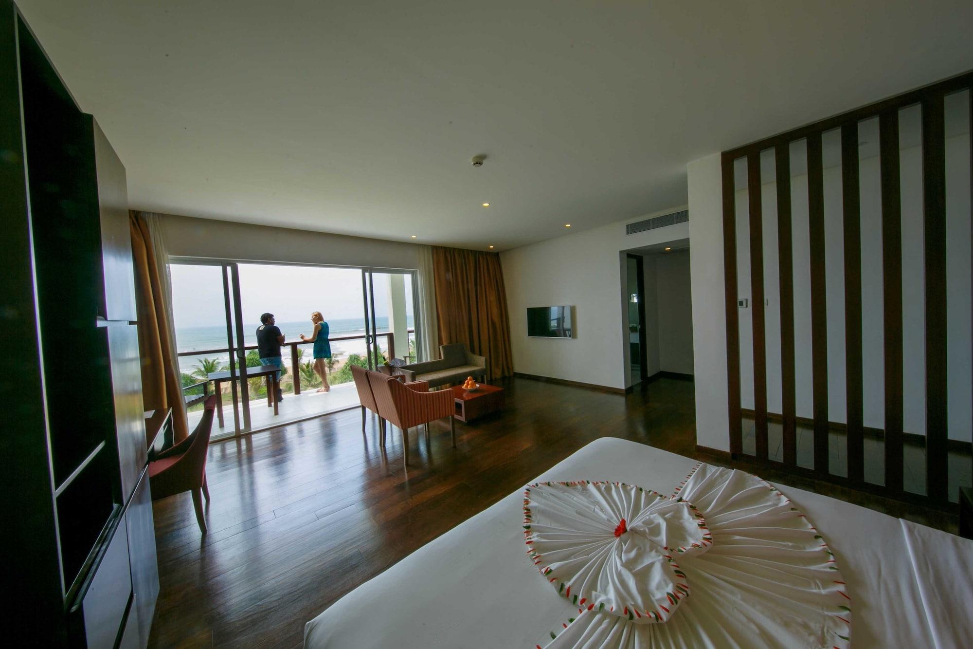 Citrus Waskaduwa Hotel Bentota Bagian luar foto