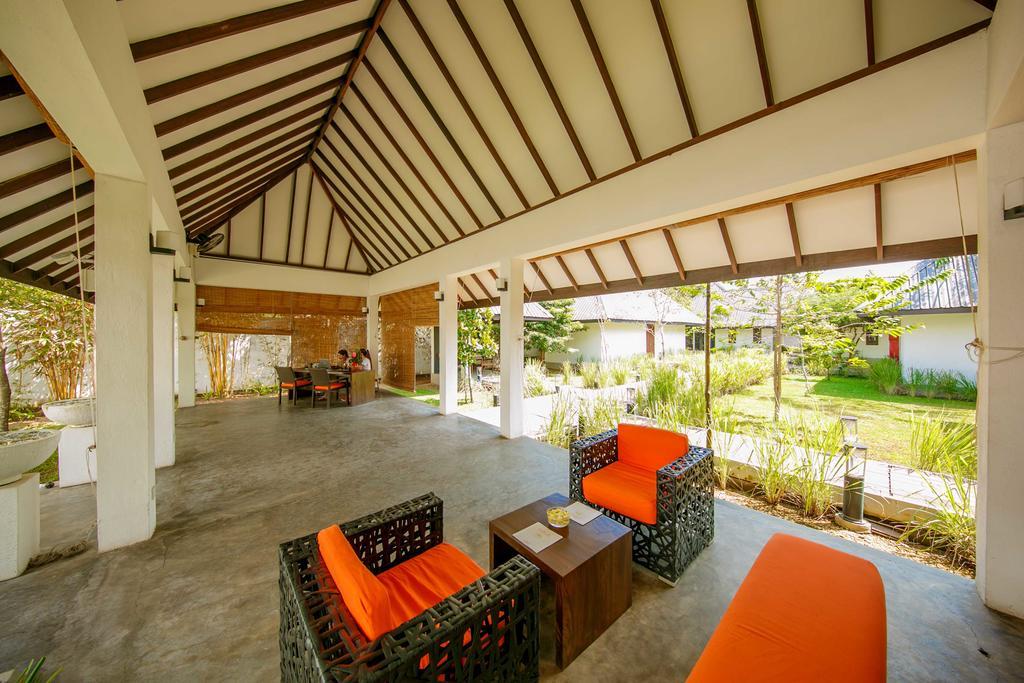 Citrus Waskaduwa Hotel Bentota Bagian luar foto