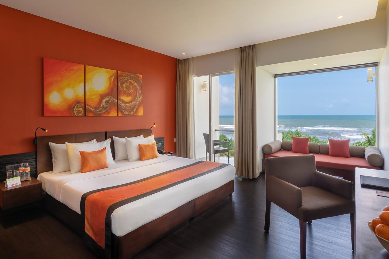 Citrus Waskaduwa Hotel Bentota Bagian luar foto