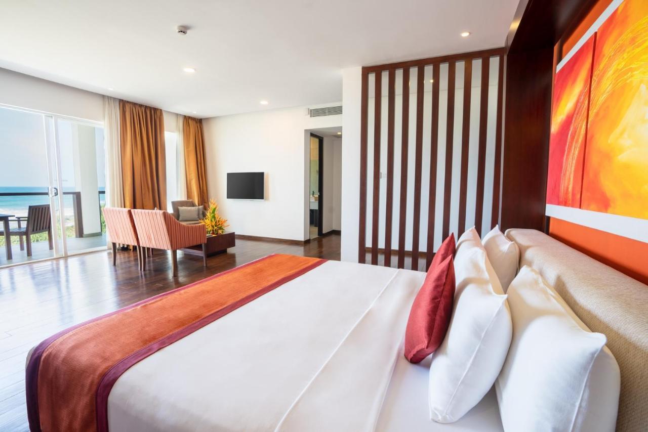 Citrus Waskaduwa Hotel Bentota Bagian luar foto