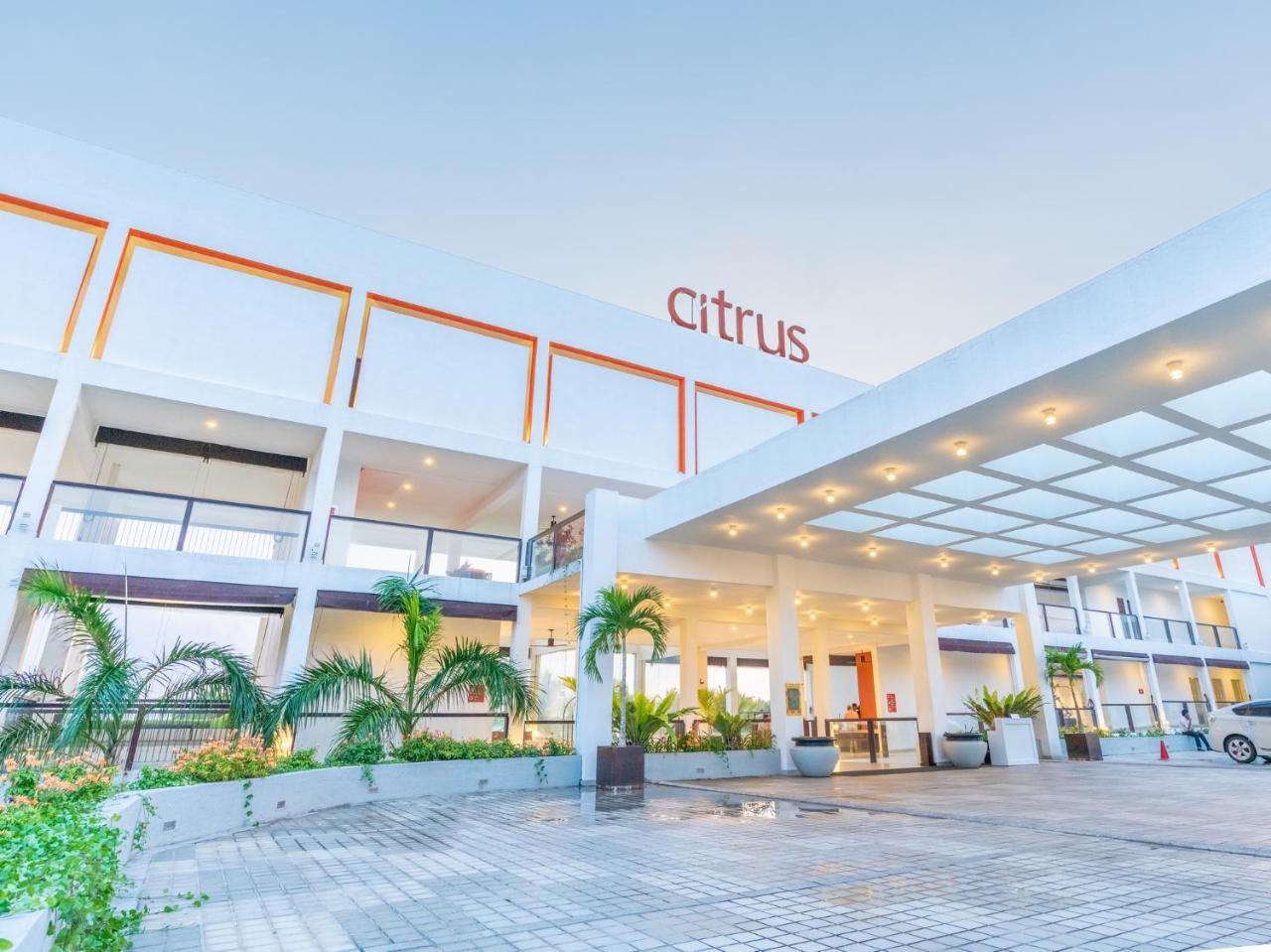 Citrus Waskaduwa Hotel Bentota Bagian luar foto